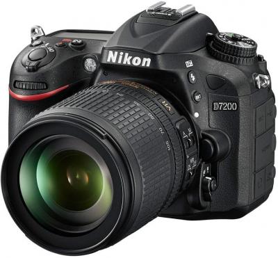 Зеркальный фотоаппарат Nikon D7200 + Kit (AF-S 18-105mm VR)