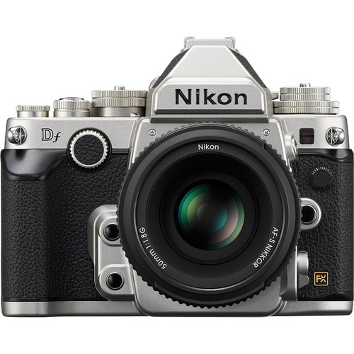 Зеркальный фотоаппарат Nikon DF + Kit (50 mm f/1.8 G AF-S Special Edition Lens) Серебристый
